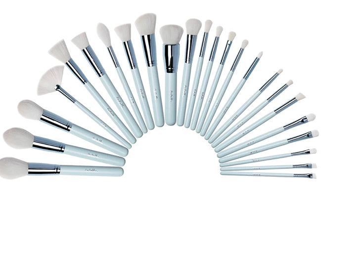 Be Bella Cosmetics Lets go to Manhattan 24 Pcs Brush Set